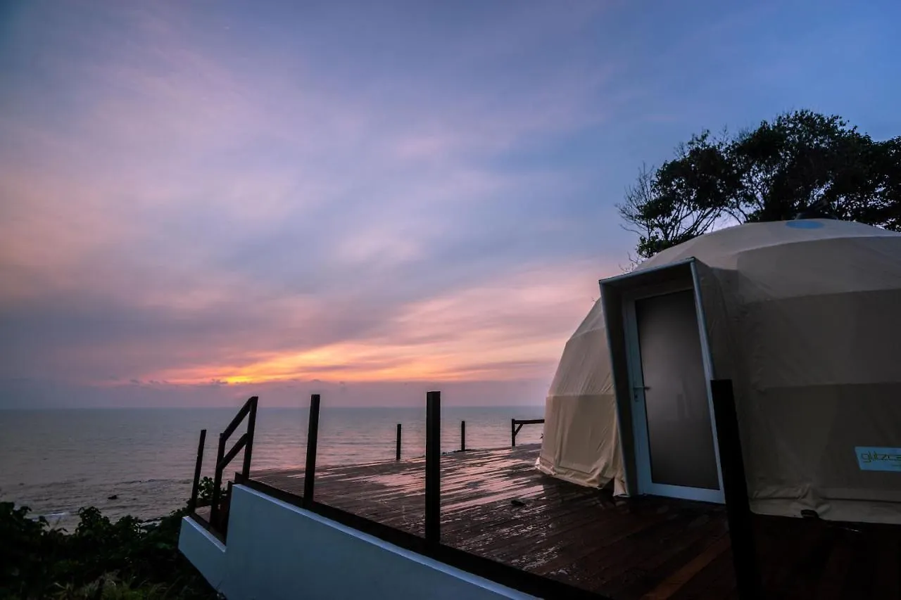 Santorini Cave House Inspired, Cliffside Paradise Hotel Johor Bahru 0*,