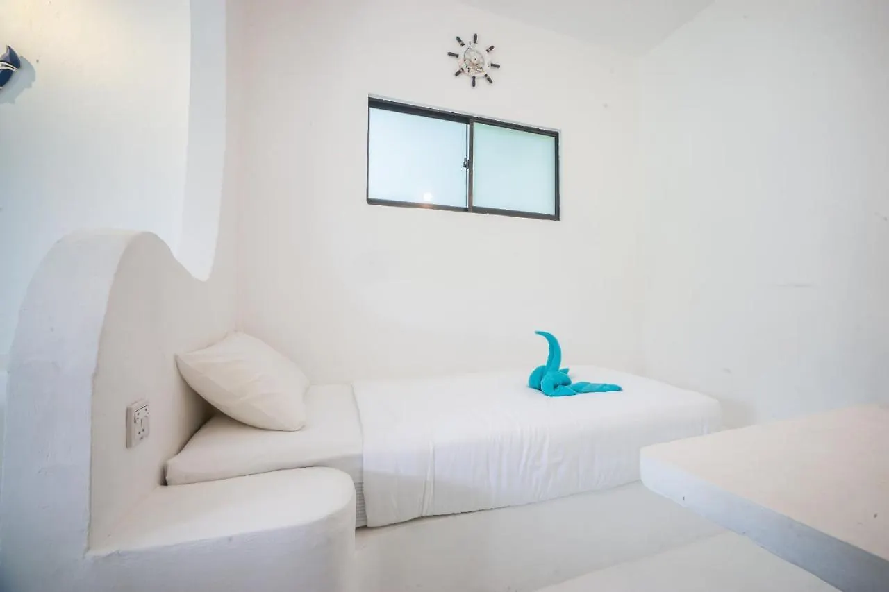 新山 Santorini Cave House Inspired, Cliffside Paradise酒店 假日公园